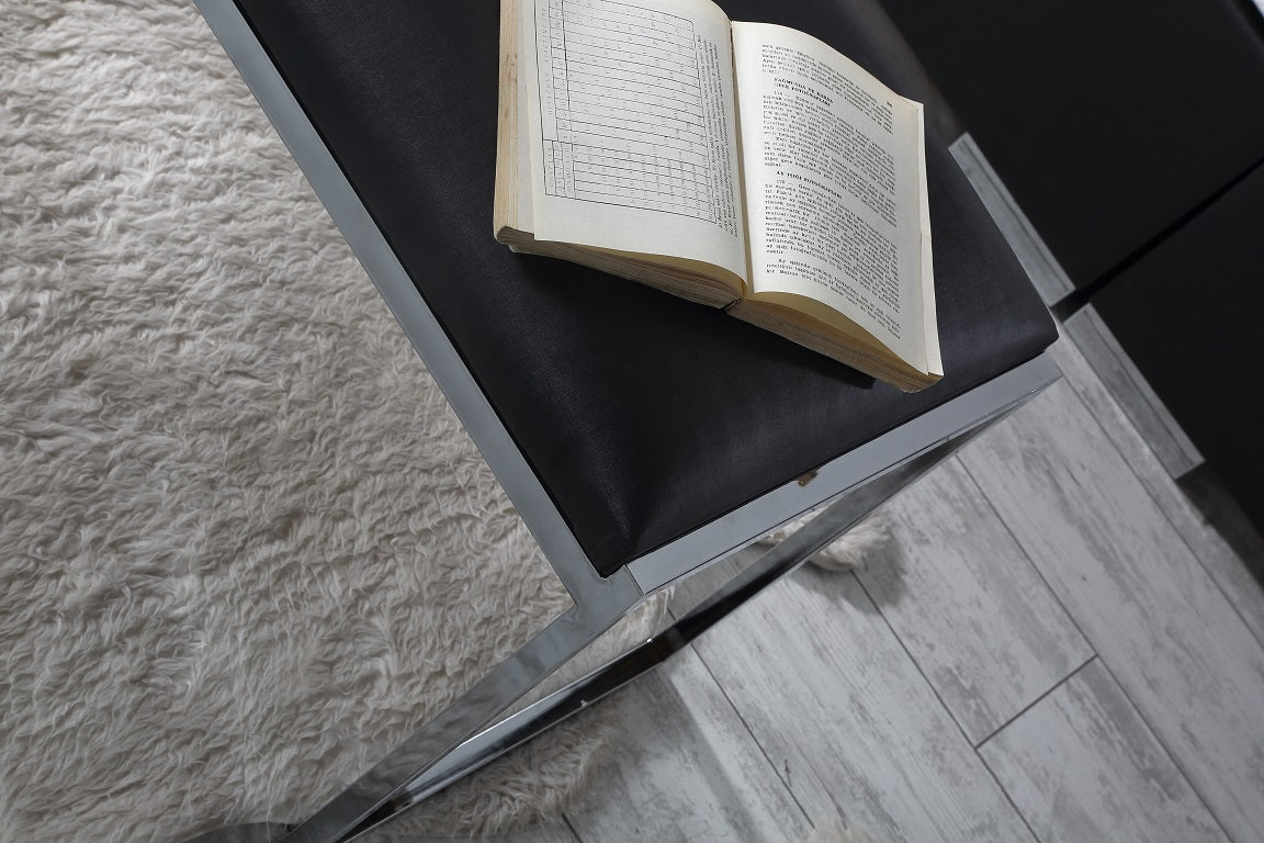 AMSTERDAM Opbevaringsseng m. Hovedgavl