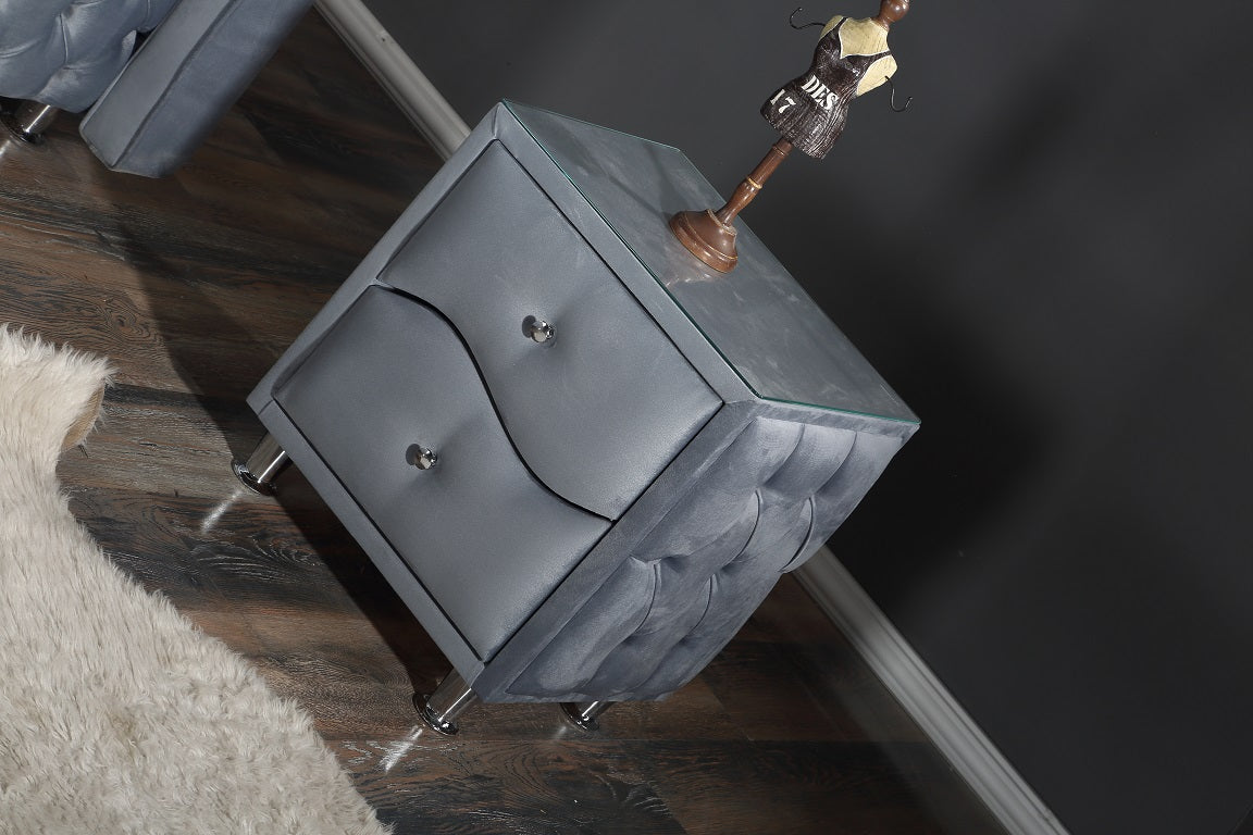 BARCELONA Opbevaringsseng m. Hovedgavl