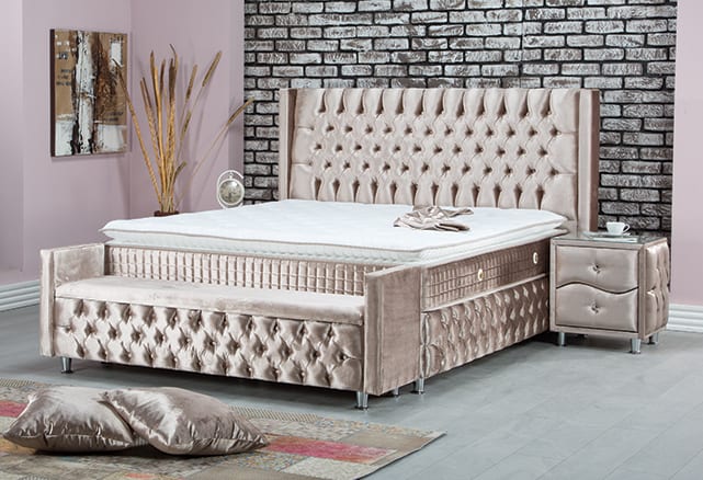 NEW MONTANA Opbevaringsseng m. Hovedgavl