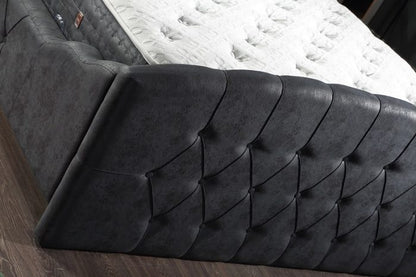 BEST Opbevaringsseng m. Hovedgavl