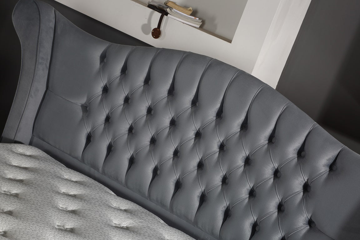 BARCELONA Opbevaringsseng m. Hovedgavl