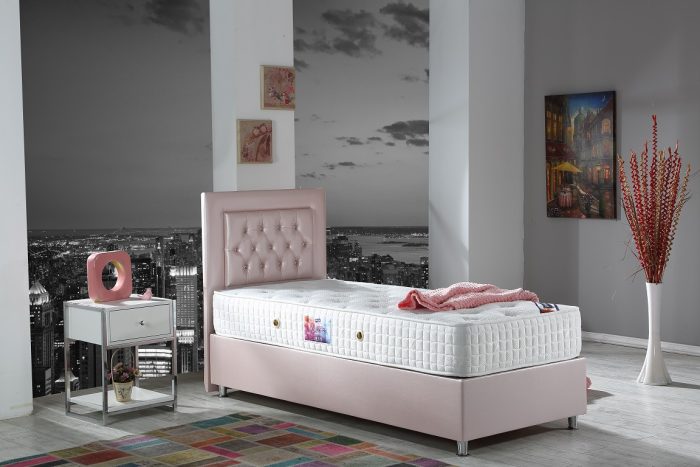 FLORYA Opbevaringsseng m. Hovedgavl