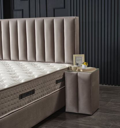 PASIFIK Opbevaringsseng m. Hovedgavl