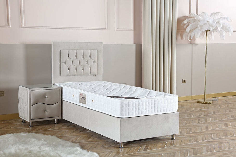 FLORYA Opbevaringsseng m. Hovedgavl