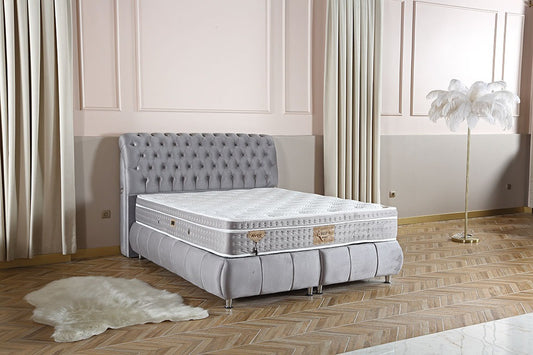 DEFNE Opbevaringsseng m. Hovedgavl