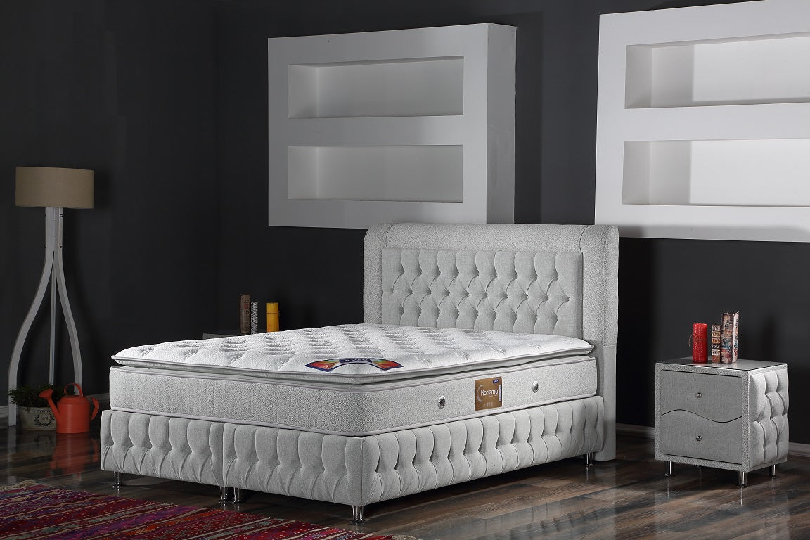 ZUMRUT Opbevaringsseng m. Hovedgavl