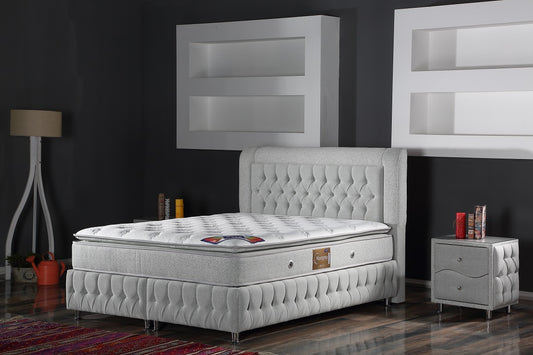 ZUMRUT Opbevaringsseng m. Hovedgavl