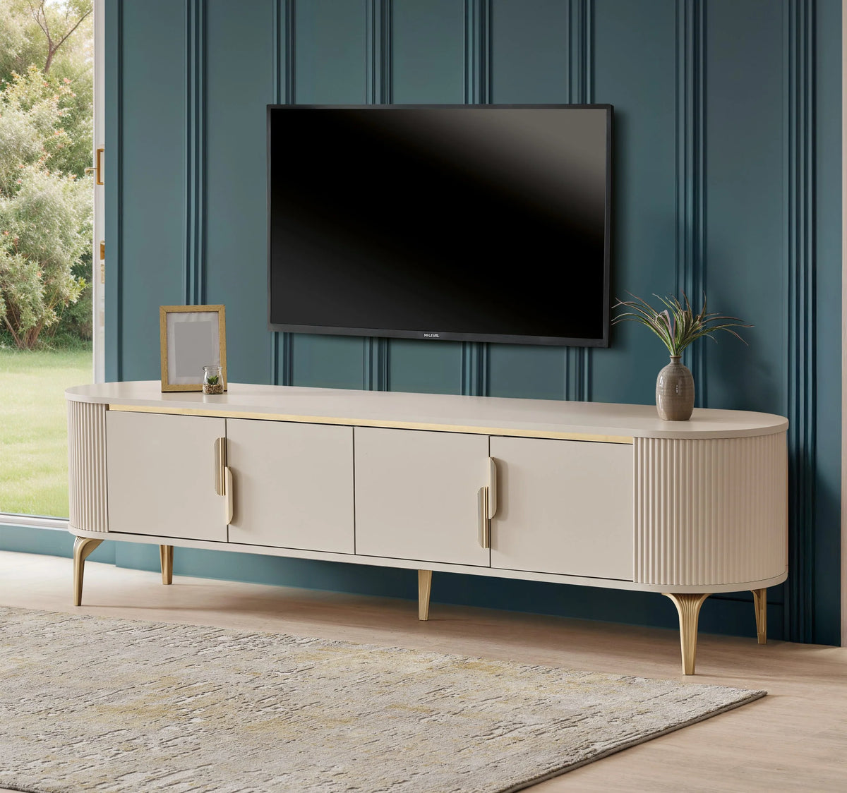 AURA Tv-Bord