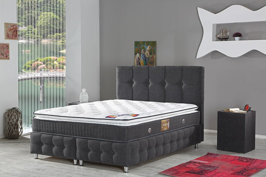 DAMLA Opbevaringsseng m. Hovedgavl