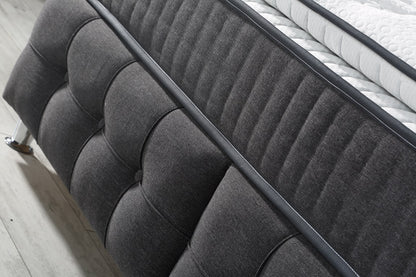 DAMLA Opbevaringsseng m. Hovedgavl