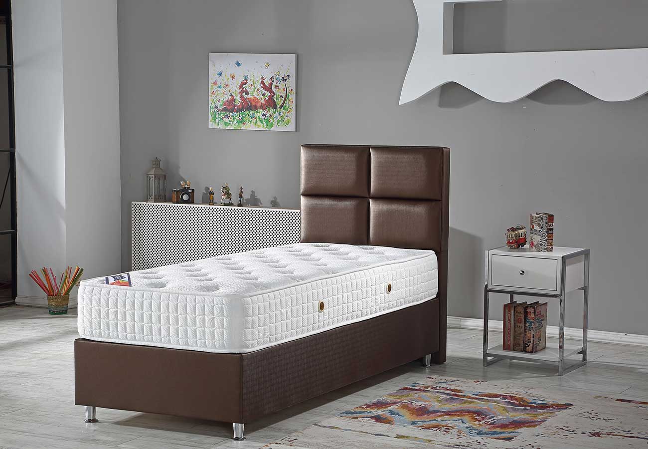 MAGNUM Opbevaringsseng m. Hovedgavl