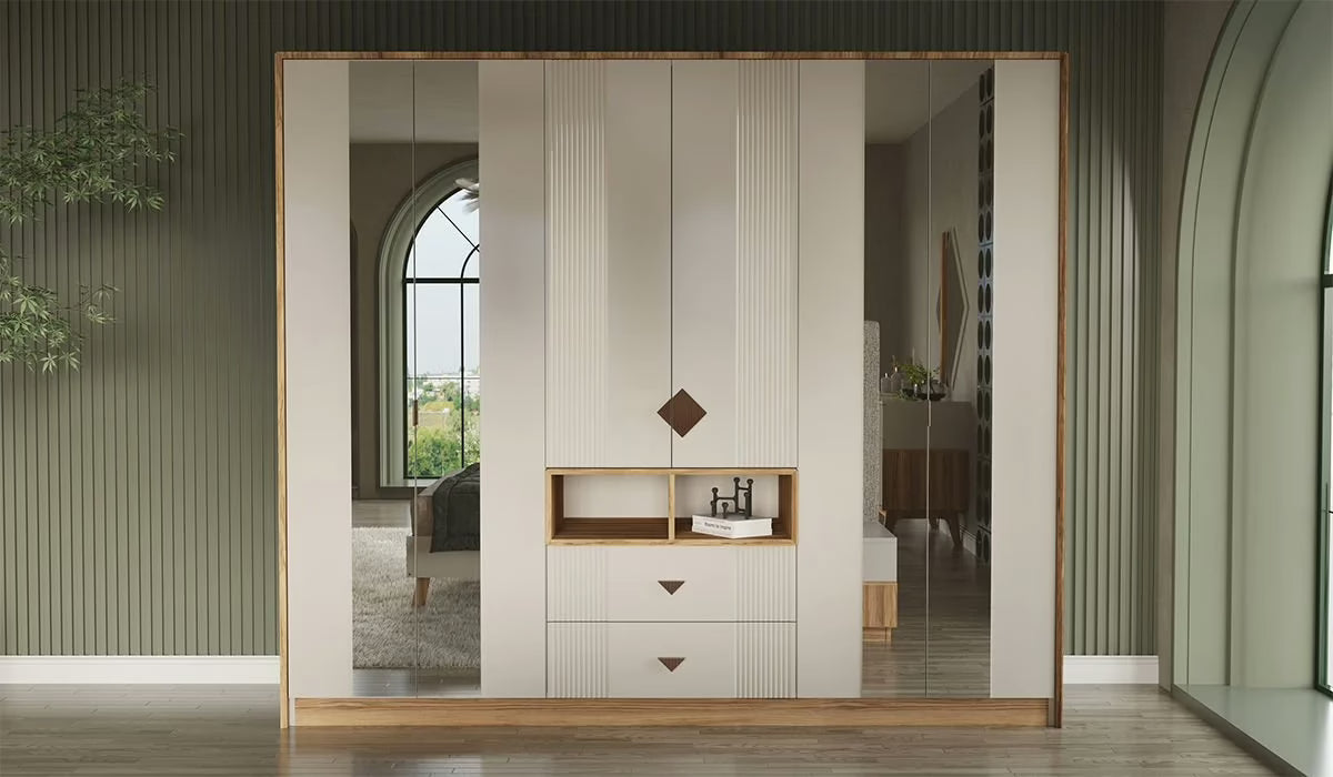 SALDA Garderobeskab m. 6 dør